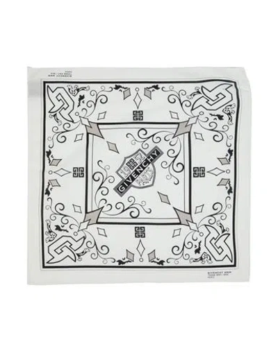 Givenchy Man Scarf White Size - Cotton