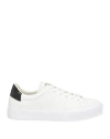 Givenchy Men Leather Sneakers With 4g Metal Logo In White