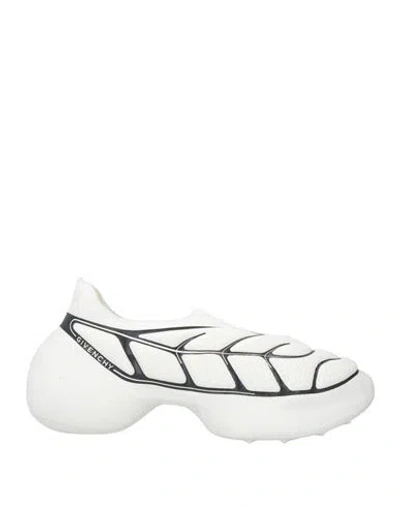 Givenchy Tk-360+ Sneakers In Knit In White/black