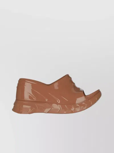 Givenchy Marshmallow Rubber Wedge Slide Sandals In Clay