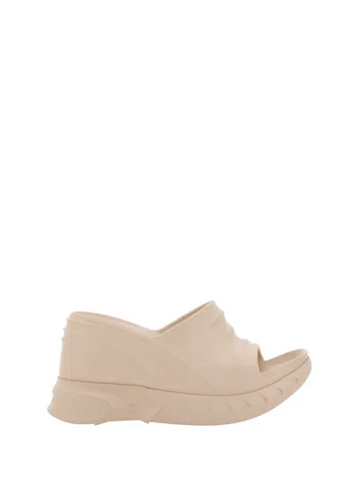 Givenchy Marshmallow Sandals In Skin Rose
