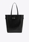 Givenchy Chic And Versatile Shoulder Bag For Women In Black