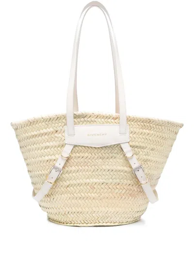 Givenchy Mittelgrosse Voyou Handtasche In Nude