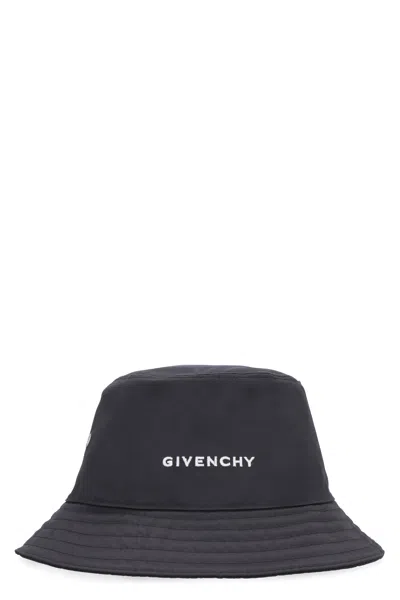 Givenchy Men's Black Technical Fabric Bucket Hat For Fw23