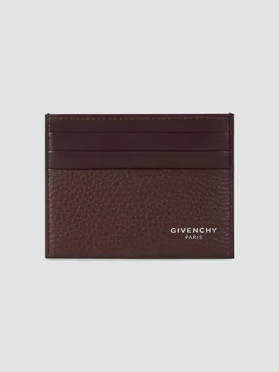 Givenchy Men's Card Holder In Grained Leather In Chocolate