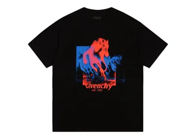 Pre-owned Givenchy Men's  Horse Print Classic Fit T-shirt In Black