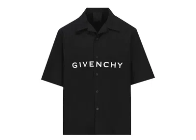Pre-owned Givenchy Men's  Logo Printed Shortsleeved Shirt In Black