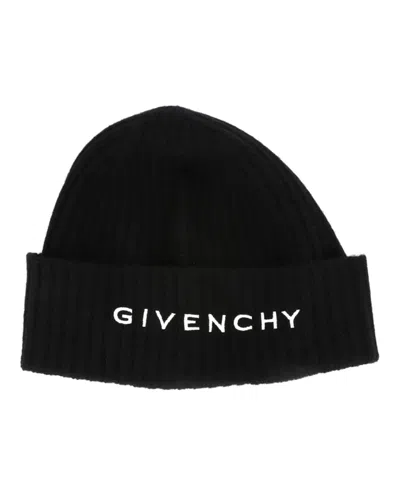 Pre-owned Givenchy Men's  Ribbed Embroidered Logo Beanie In Black/white