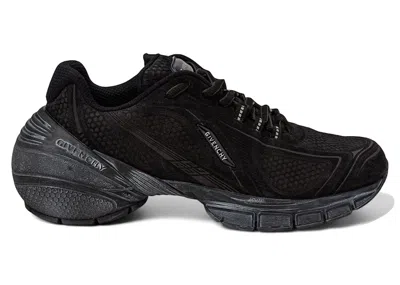 Pre-owned Givenchy Men's  Tkmx Runner Suede Sneakers In Black