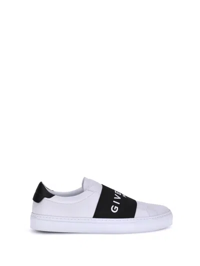 Givenchy Men Urban Street Sneakers In White