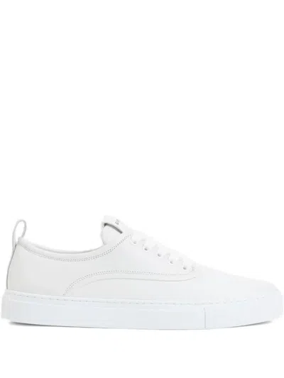 Givenchy Stylish Sneakers With Pull Tab And Round Toe In White