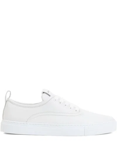 Givenchy Stylish Sneakers With Pull Tab And Round Toe In White