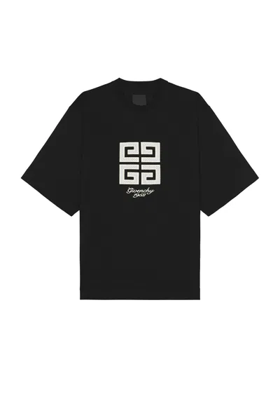 Givenchy New Studio Fit T-shirt In Black
