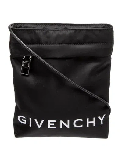 Pre-owned Givenchy Nylon Shoulder Bag In Black