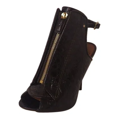 Pre-owned Givenchy Open Toe Size 36 In Black