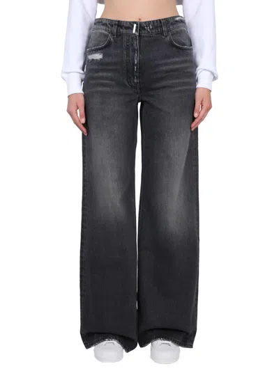 GIVENCHY OVERSIZE JEANS
