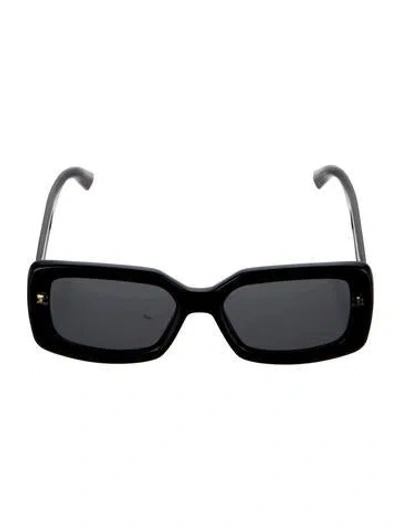 Pre-owned Givenchy Oversize Tinted Sunglasses In Black