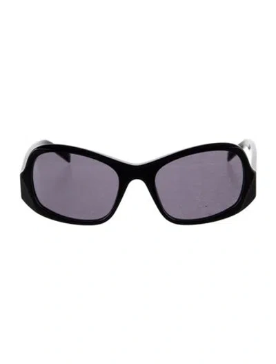 Pre-owned Givenchy Oversize Tinted Sunglasses In Black