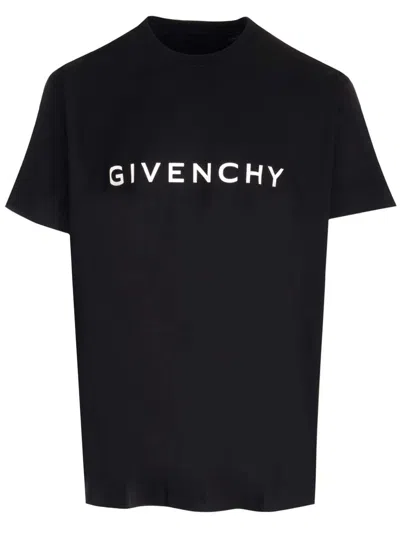 GIVENCHY GIVENCHY OVERSIZED FIT T-SHIRT
