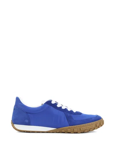 Givenchy Low Top Sneakers Round Toe Rubber Sole In Blue