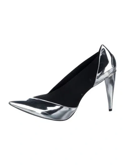 Pre-owned Givenchy Patent Leather Pumps In Black