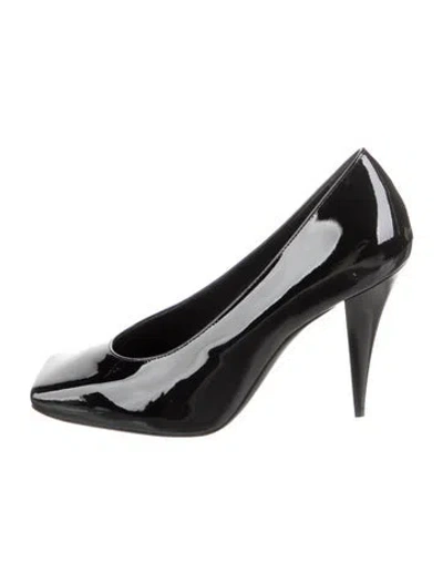 Pre-owned Givenchy Patent Leather Pumps W/ Tags In Black