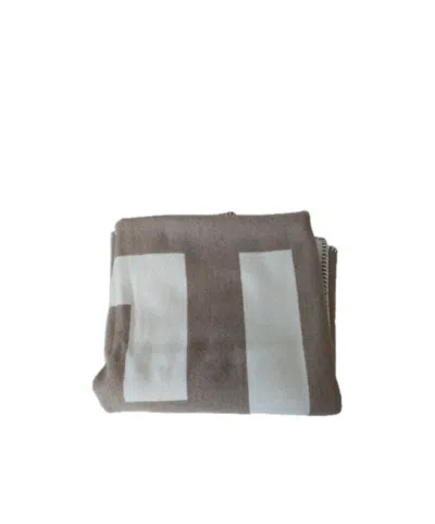 Givenchy Pattern Scarf In Gray
