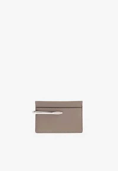 Givenchy Pinch Leather Cardholder In Beige