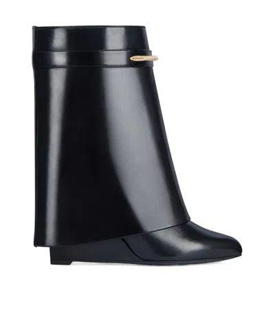 Givenchy Pointed-toe Ankle Boots In Multi