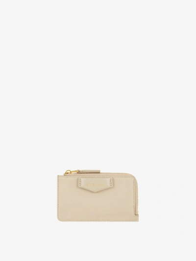 Givenchy Antigona Zipped Card Holder In Box Leather In Neutral