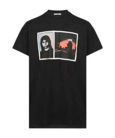 Givenchy Printed T-shirt In Black