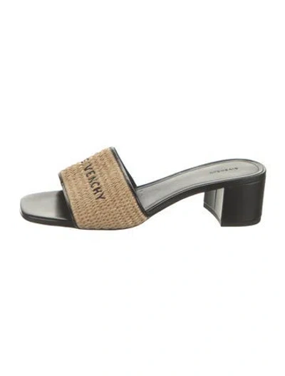 Pre-owned Givenchy Raffia Graphic Print Slides In Black