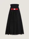 Givenchy Robe Du Soir Bustier En Dentelle Avec Cape In Black