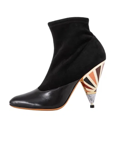 Givenchy Round Head Boot In Black