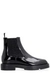 Givenchy Round Toe Ankle Boots In Black