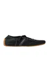 Givenchy Round Toe Sneakers In Black
