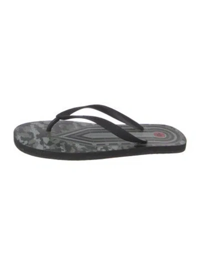 Pre-owned Givenchy Rubber Camouflage Print Flip Flops In Black