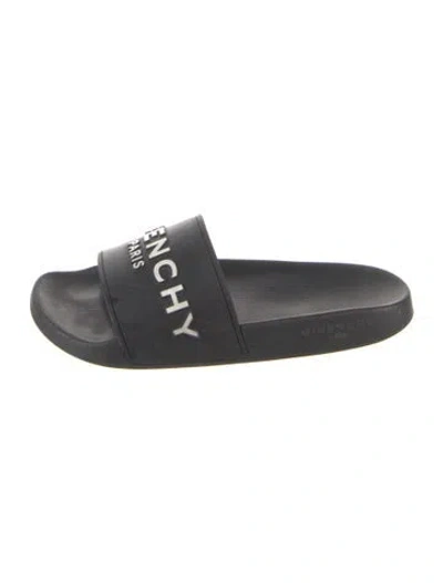 Pre-owned Givenchy Rubber Graphic Print Slides In Black/white