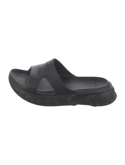 Pre-owned Givenchy Rubber Slides In Black