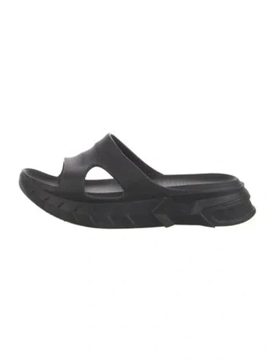 Pre-owned Givenchy Rubber Slides In Black