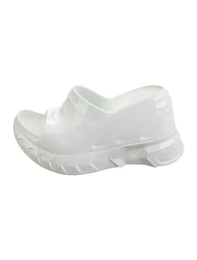 Pre-owned Givenchy Rubber Slides In White
