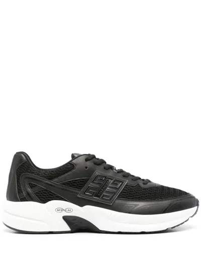 Givenchy Nfnty-52 Low Top Runners Sneakers Men In Black