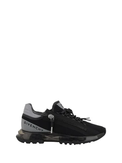 Givenchy Spectre Runner Sneakers In Black