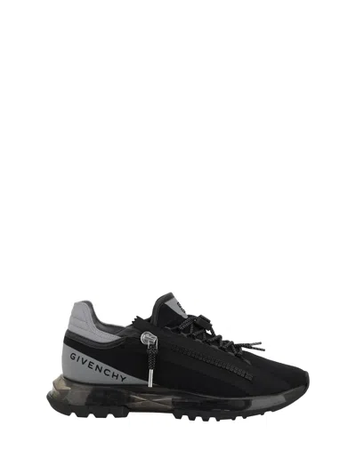 Givenchy Spectre Runner Sneakers In Black