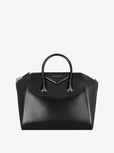 Givenchy Sac Antigona Moyen Modèle In Black
