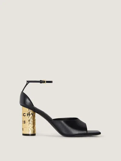 Givenchy Sandal In Black