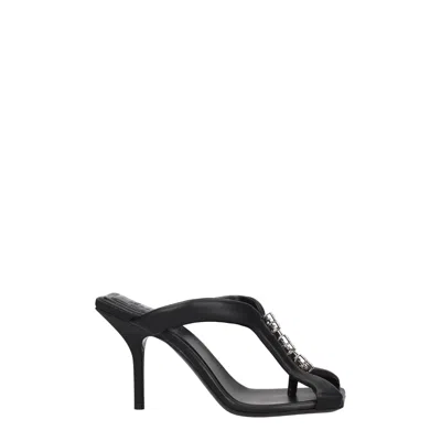 Givenchy G Woven Thong Sandals In Leather In Black