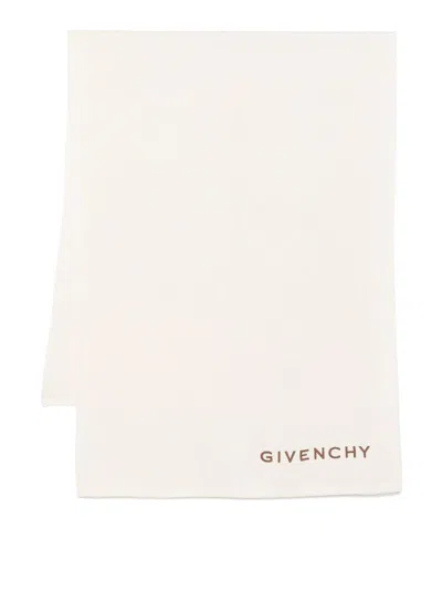 GIVENCHY BUFANDA - COLOR CARNE Y NEUTRAL