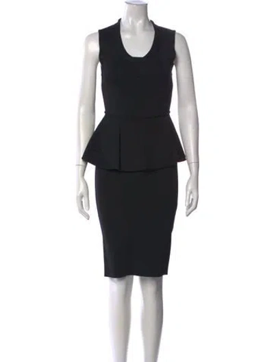 Pre-owned Givenchy Scoop Neck Knee-length Dress In Black