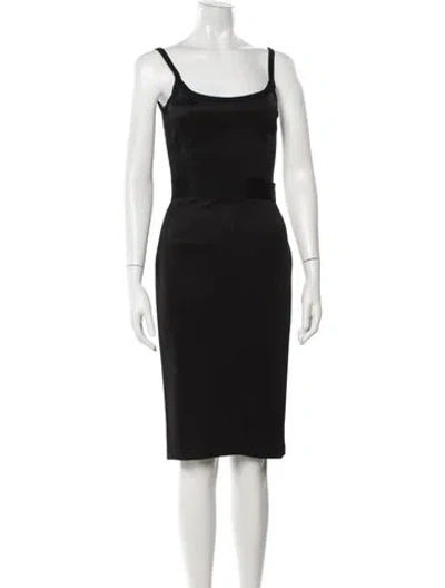 Pre-owned Givenchy Scoop Neck Knee-length Dress In Black